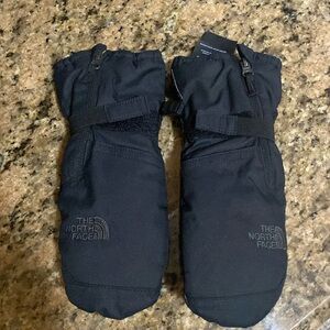 The North Face gloves for Toddler Bambin